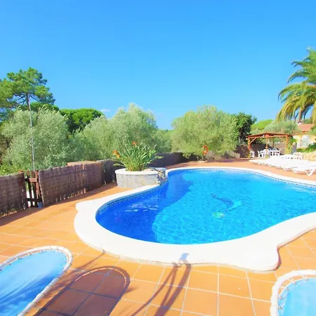 Villa Vacances & Villas Lloret-Villa Dali *